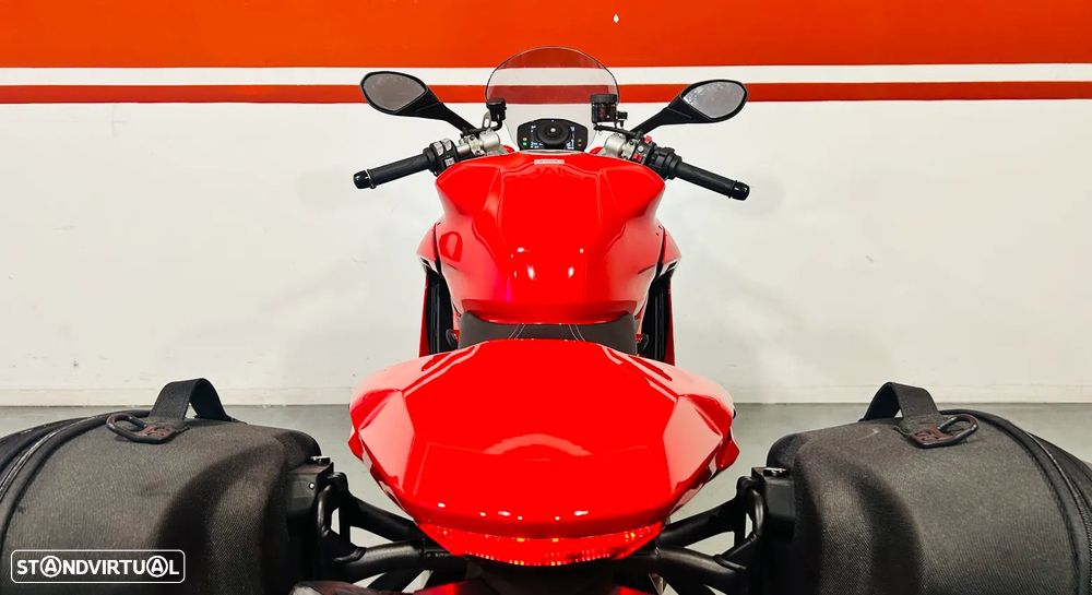 Ducati Supersport 950 S Red - 11