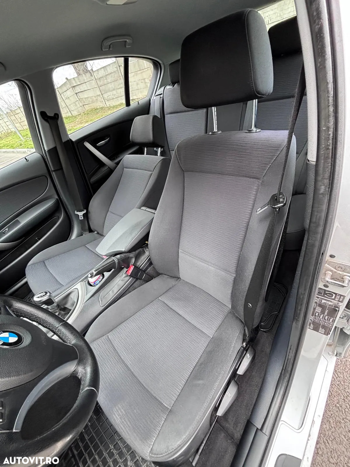 BMW Seria 1 116d - 14