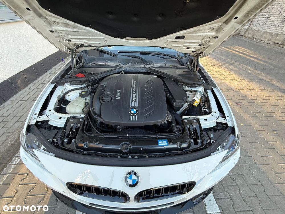 BMW Seria 3 - 23