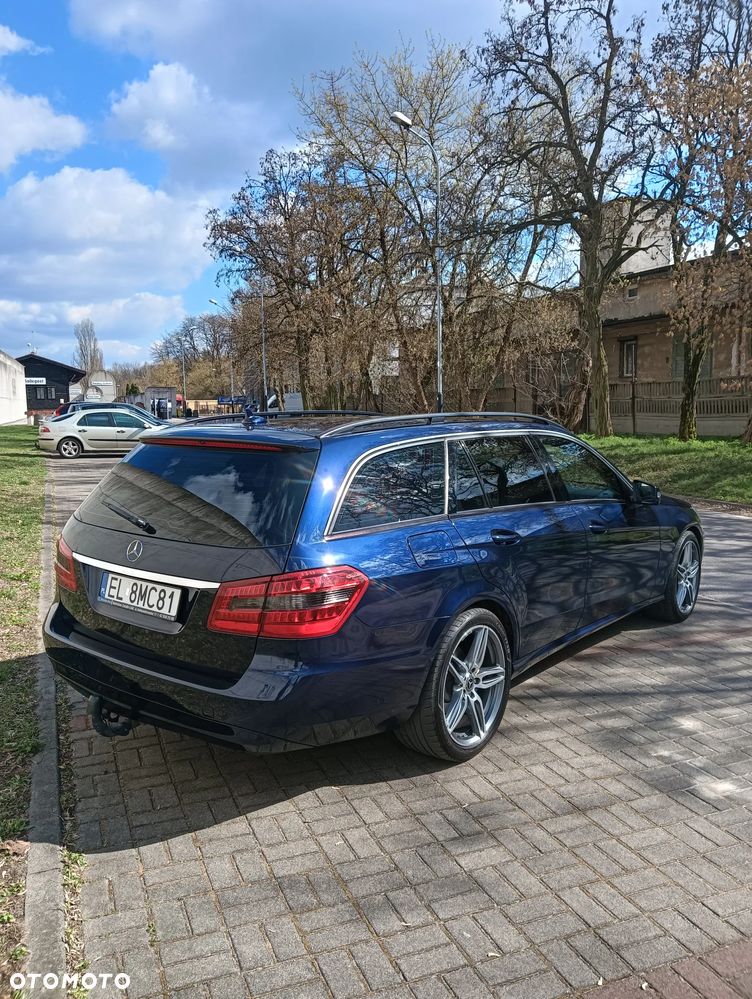 Mercedes-Benz Klasa E 220 CDI DPF BlueEFFICIENCY 7G-TRONIC - 2