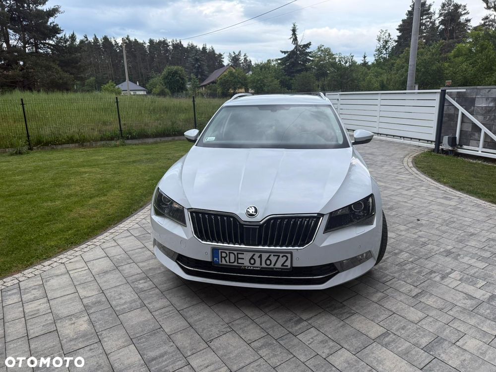 Skoda Superb 1.6 TDI Style DSG - 8