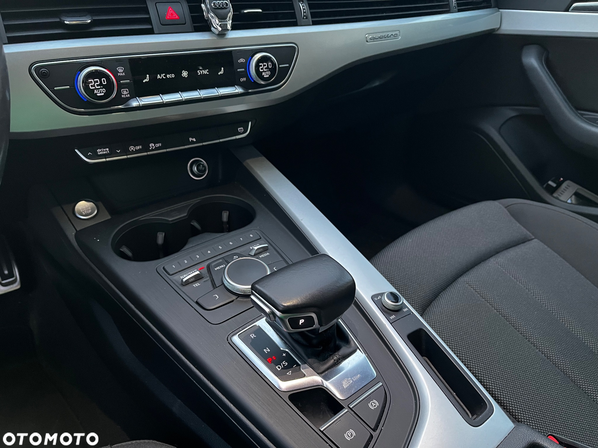 Audi A4 Avant 2.0 TDI Quattro S tronic - 7