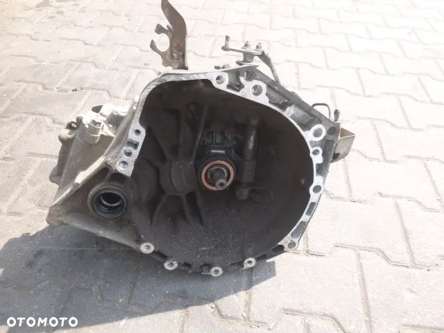 MANUALNA SKRZYNIA BIEGÓW TOYOTA YARIS II 1.3 VVTI 05-09 - 8