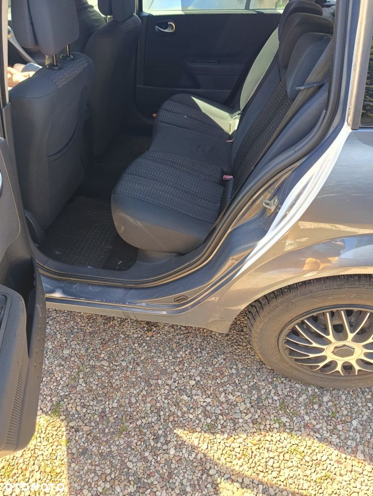 Renault Megane - 7