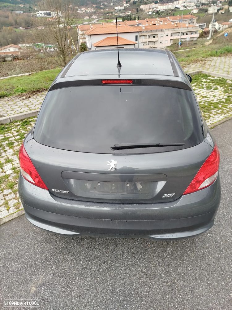 Peugeot 207 1.4 16V Sport - 6