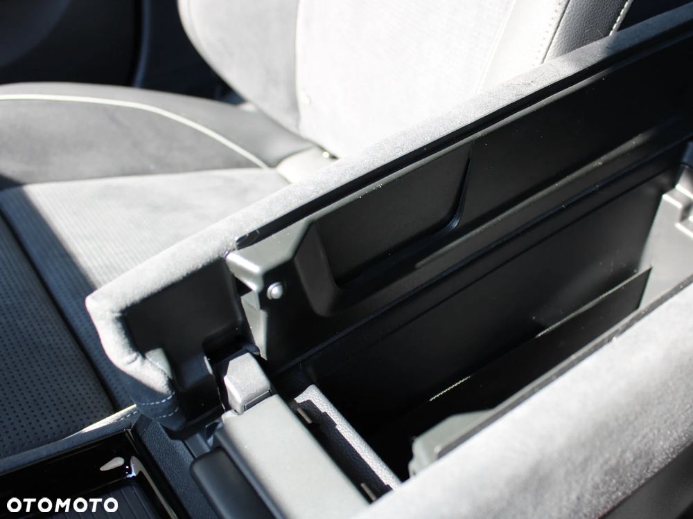 Skoda Superb 2.0 TDI 4x4 DSG SportLine - 19