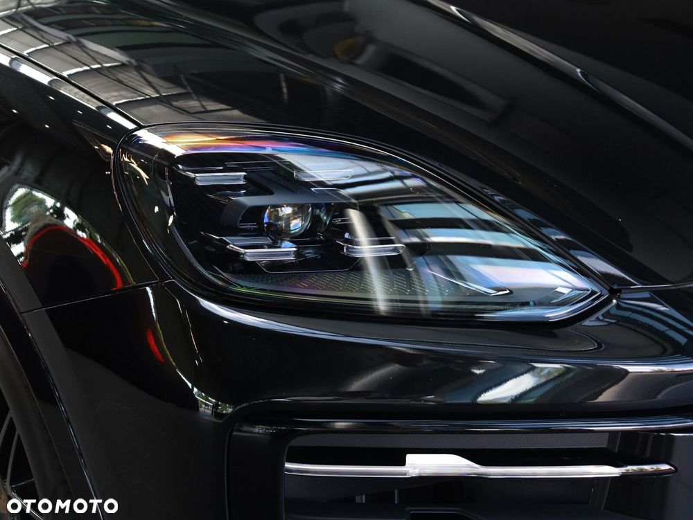 Porsche Cayenne - 22