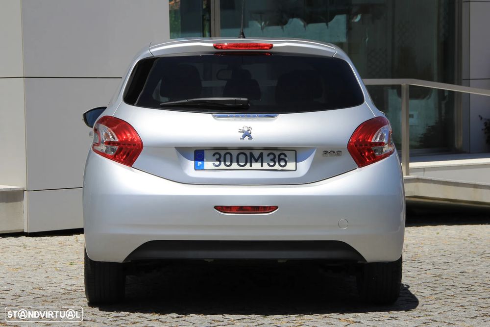 Peugeot 208 1.2 VTi Active - 4