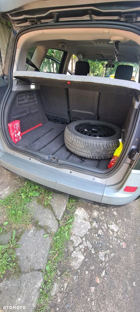 Renault Scenic 2.0 16V Luxe Privilege - 27