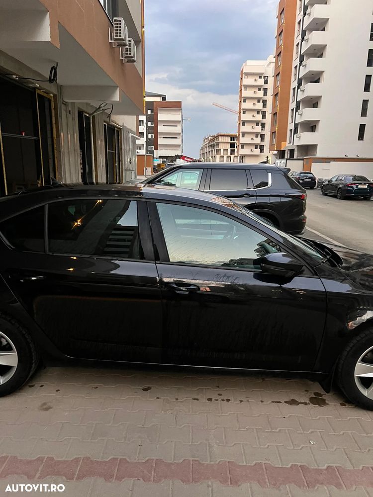 SKODA Octavia 2016 — imagine 5