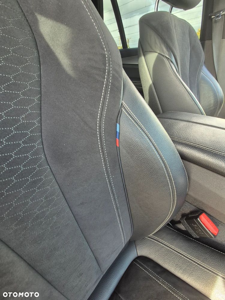 BMW X5 xDrive40d - 22