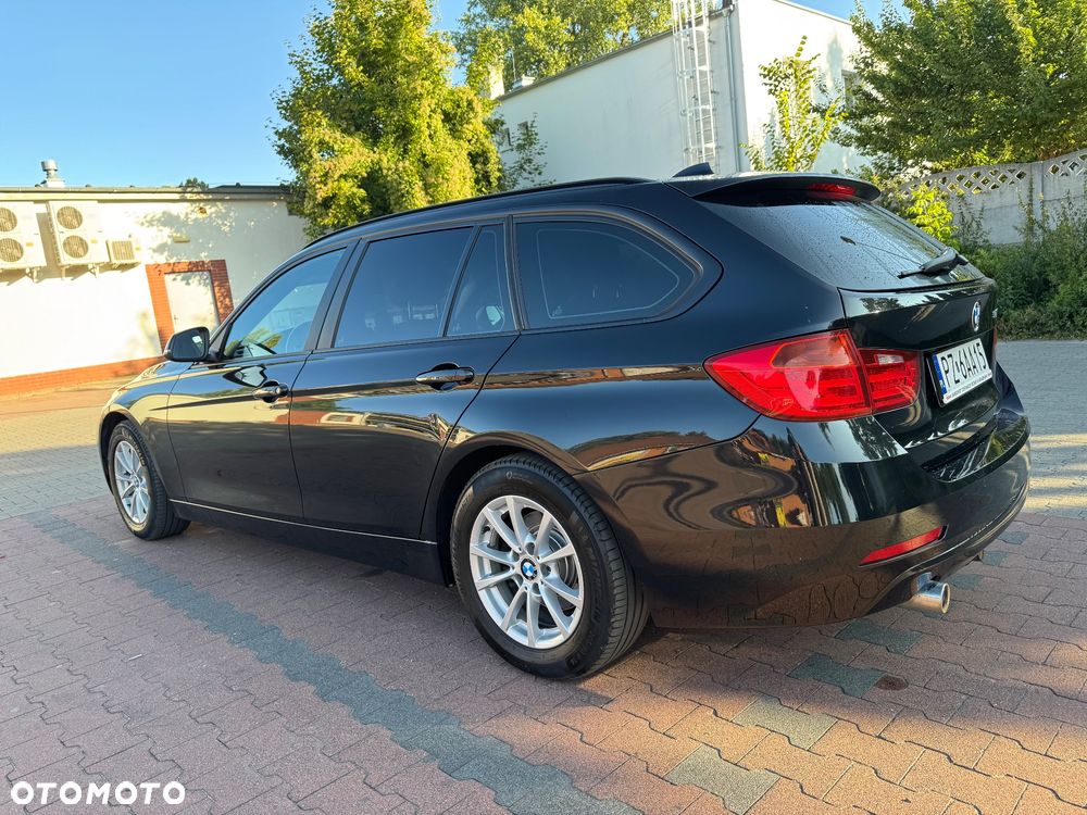 BMW Seria 3 318d Blue Performance - 10