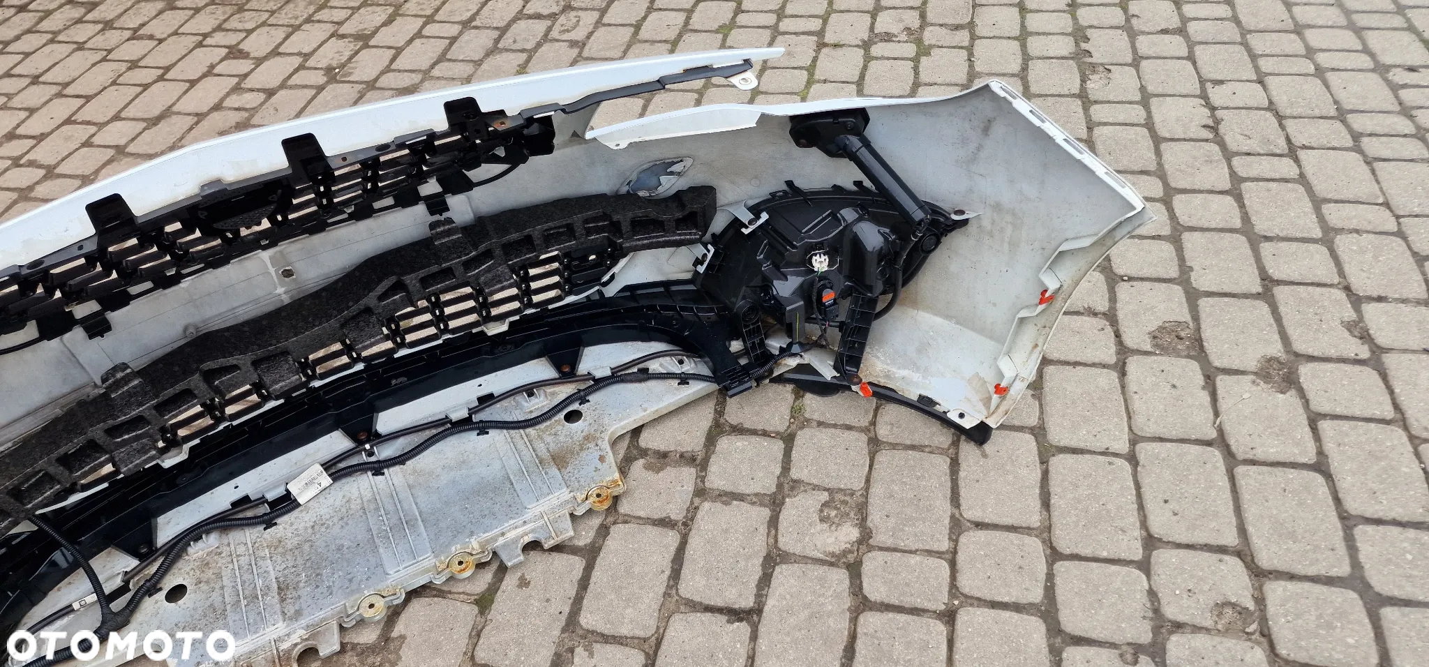 Zderzak PRZÓD kompletny OPEL Astra IV J Spryskiwacze Y40R - 8