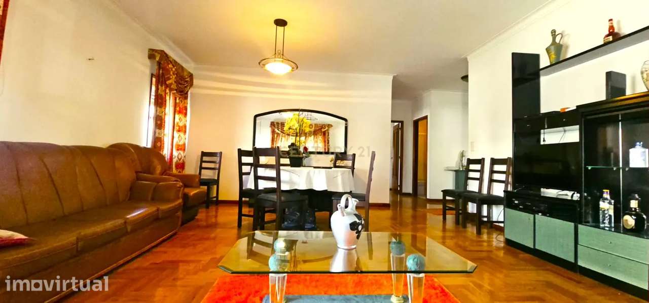Apartamento T3+1 com Terraço em Primeira Linha de Mar em Vila do Conde - Grande imagem: 5/23