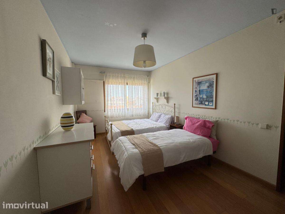 Apartamento com 4 quartos - localizado em Santo Ildefonso Porto - Grande imagem: 2/19