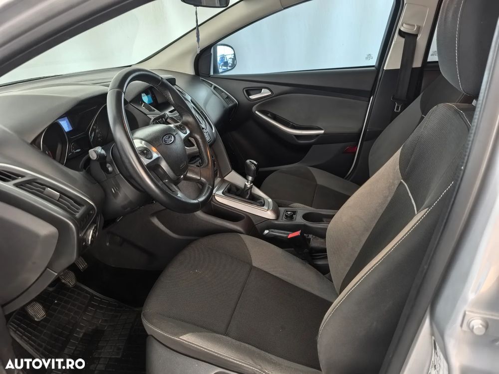 Ford Focus 1.6 TDCI DPF Trend - 10