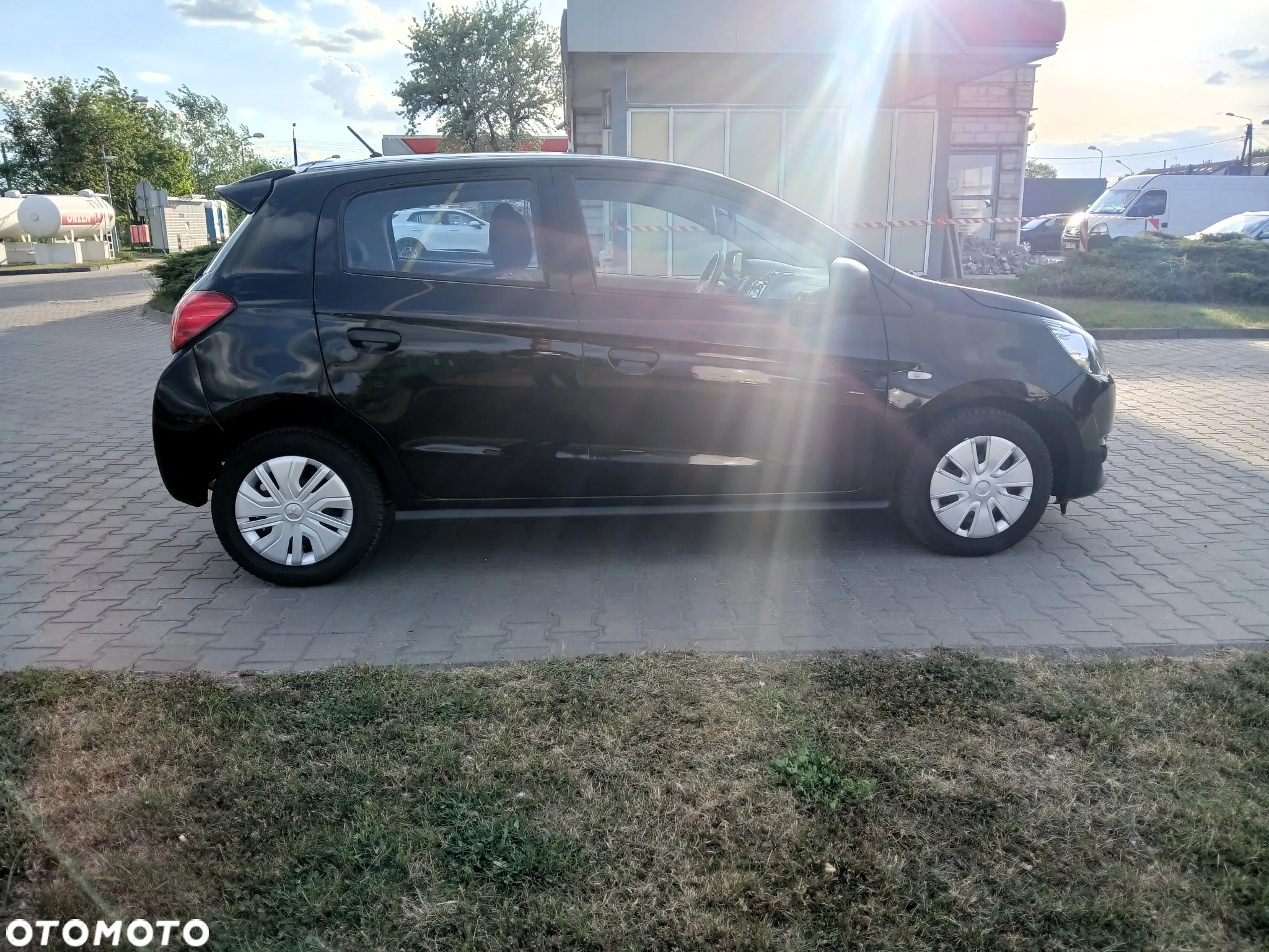Mitsubishi Space Star 1.0 Clear Tec Plus - 9