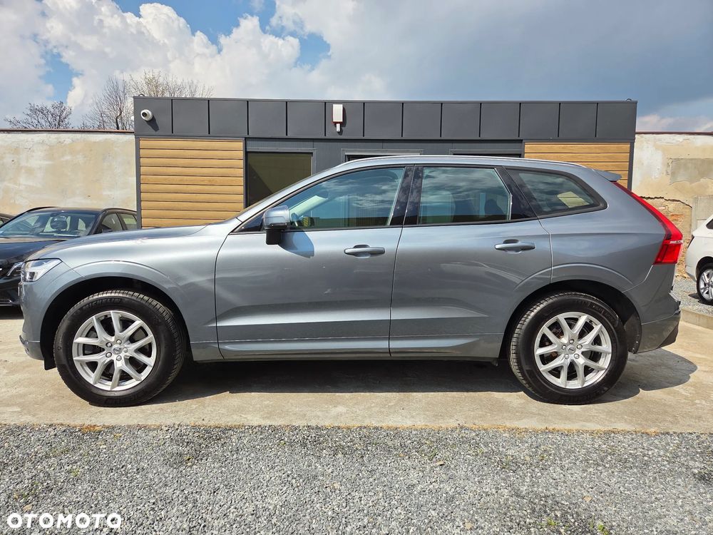 Volvo XC 60 T4 Momentum - 6