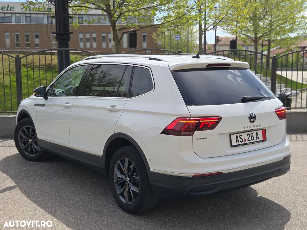 Volkswagen Tiguan 2.0 TDI SCR DSG IQ.DRIVE - 3