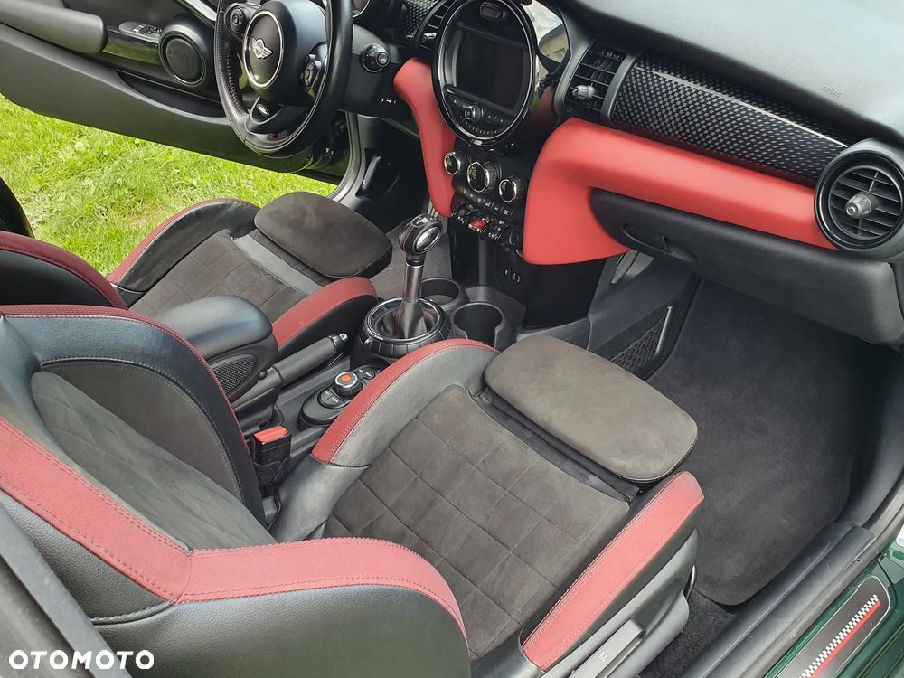 MINI John Cooper Works - 12