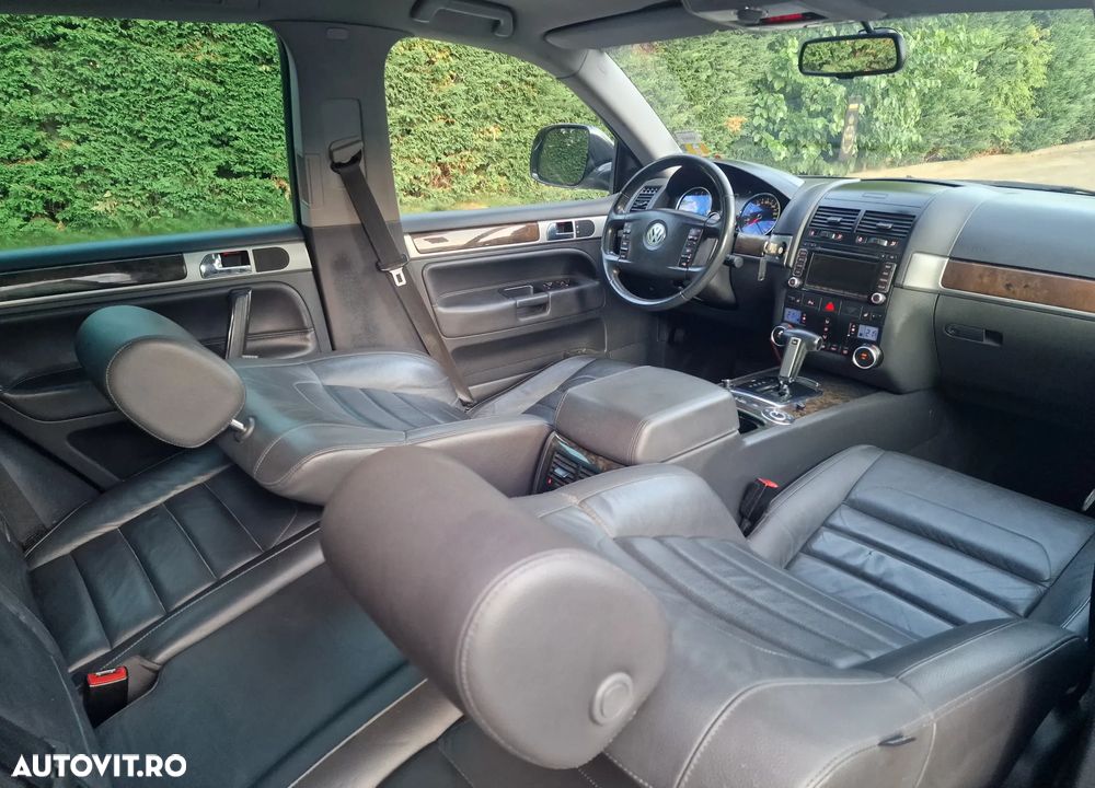 Volkswagen Touareg - 24