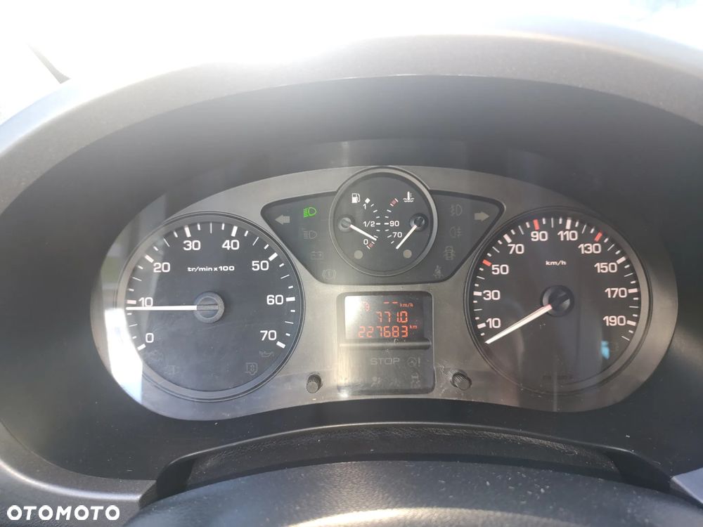 Citroën Berlingo II 1.6 HDi Multispace - 15