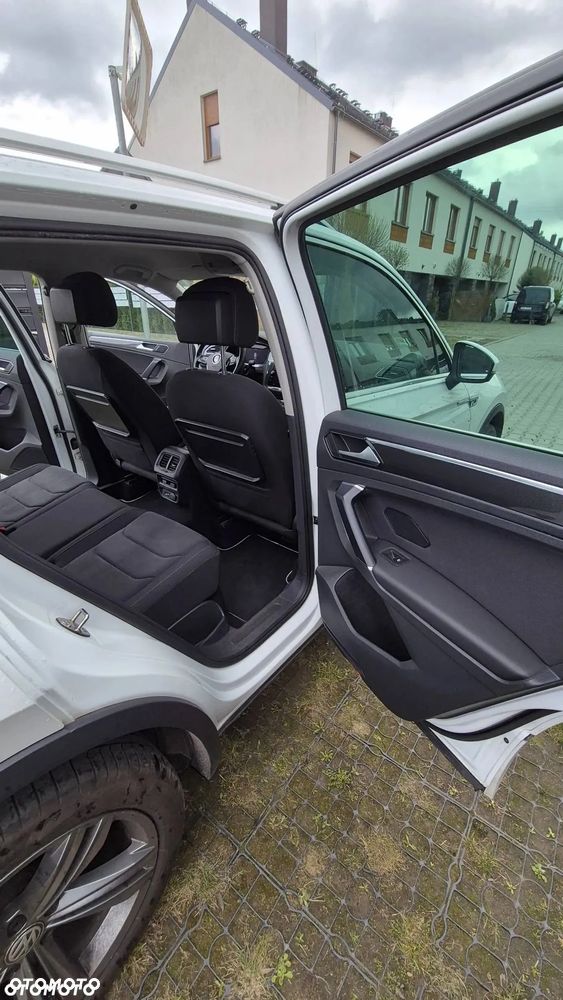 Volkswagen Tiguan - 23
