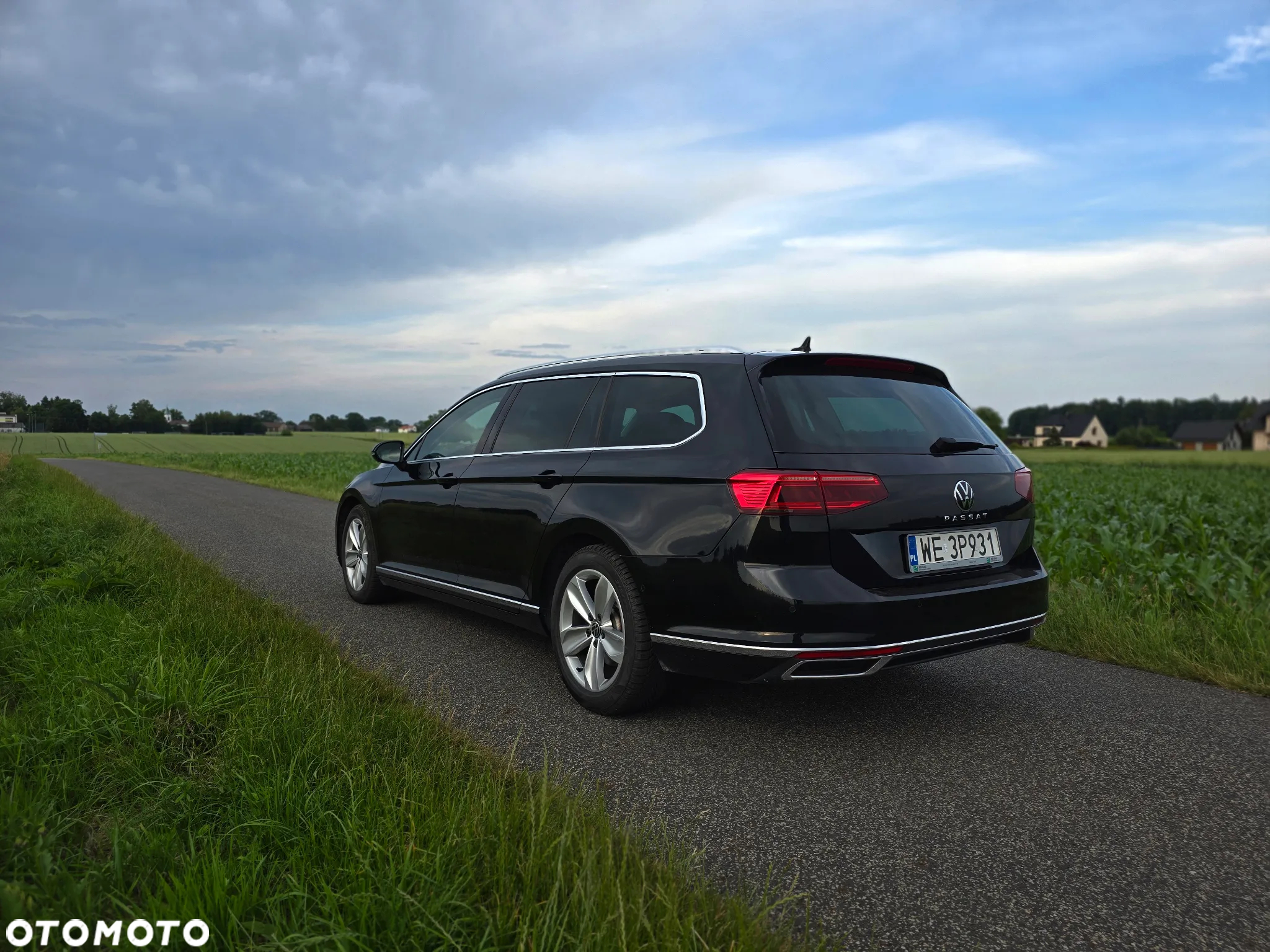 Volkswagen Passat 2.0 TDI Elegance DSG - 3