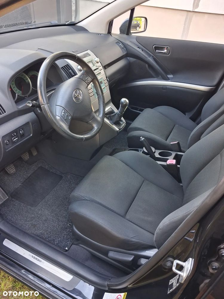 Toyota Corolla Verso 1.8 Sol 7os - 8