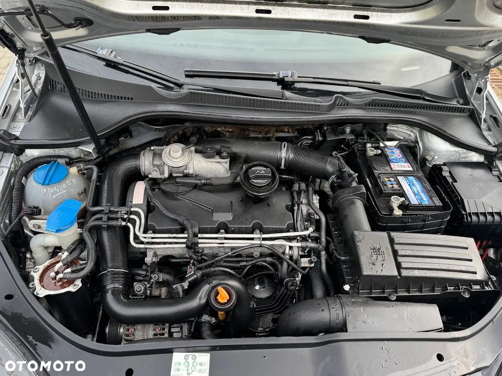 Volkswagen Golf 1.9 TDI 4Mot Sportline - 19