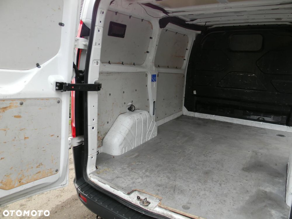 Ford Transit Custom - 9