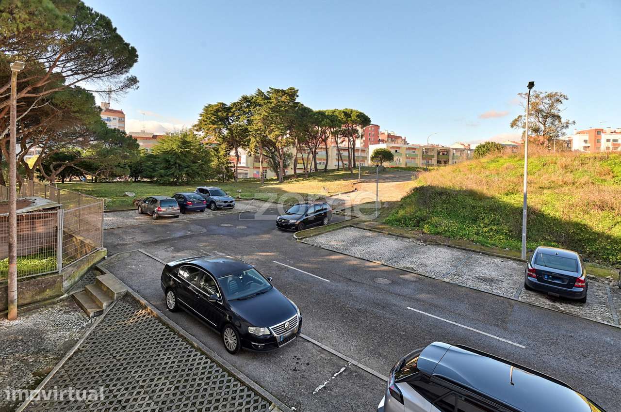 T3 em zona tranquila da Agualva - Fonte das Eiras - Grande imagem: 3/24