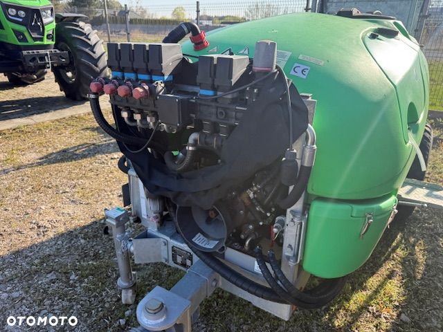 Krukowiak Tajfun 1500 - 4