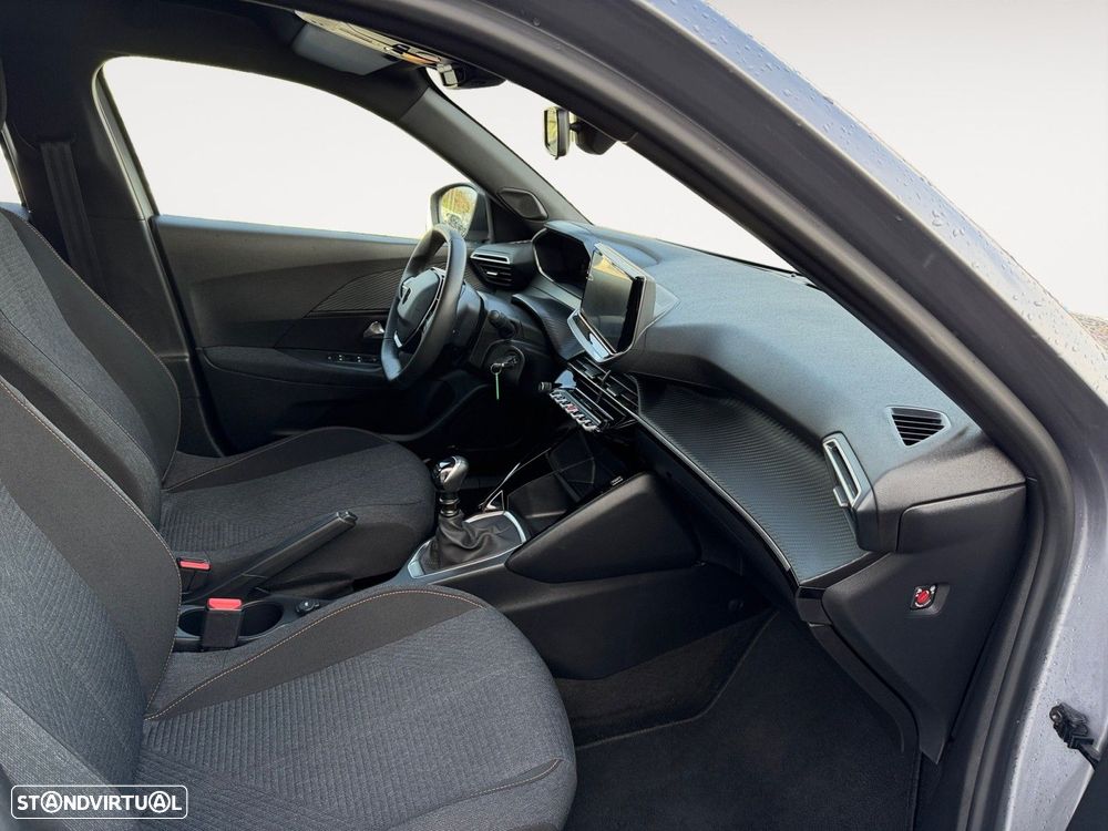 Peugeot 2008 1.2 PureTech Style - 15