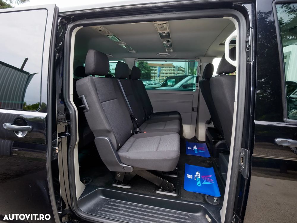 Volkswagen Caravelle KR Comfortline DSG 4M - 30