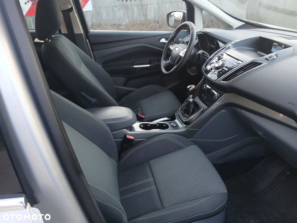 Ford C-MAX - 14