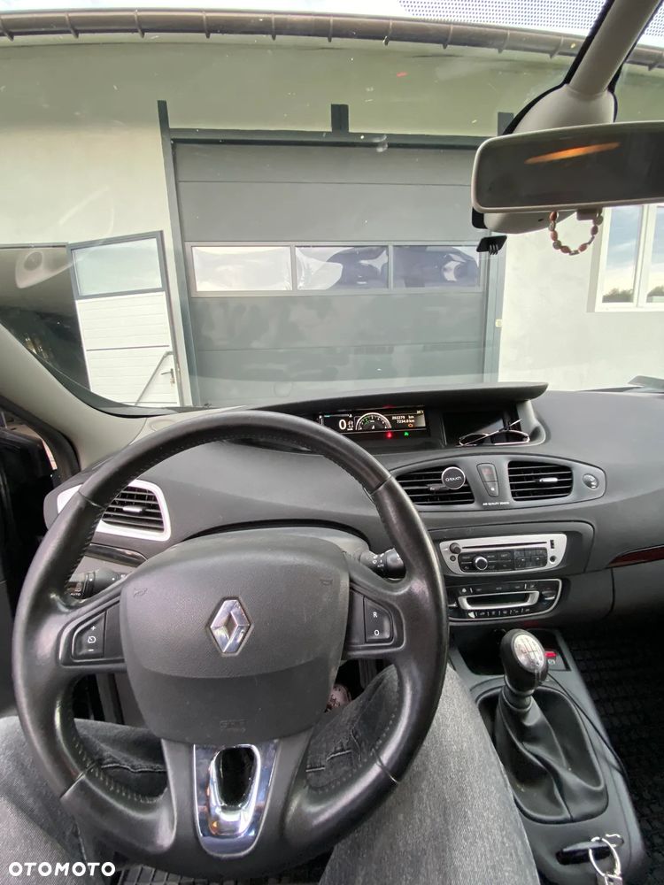 Renault Scenic 1.5 dCi Expression - 11