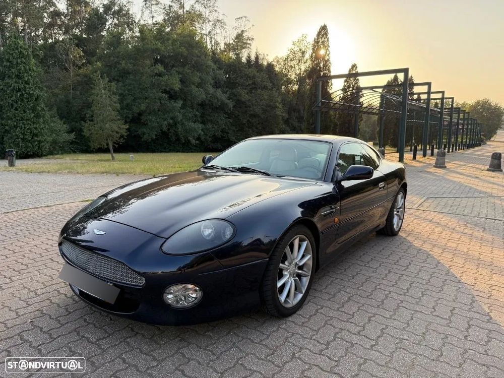 Aston Martin DB7 Vantage Coupé - 1