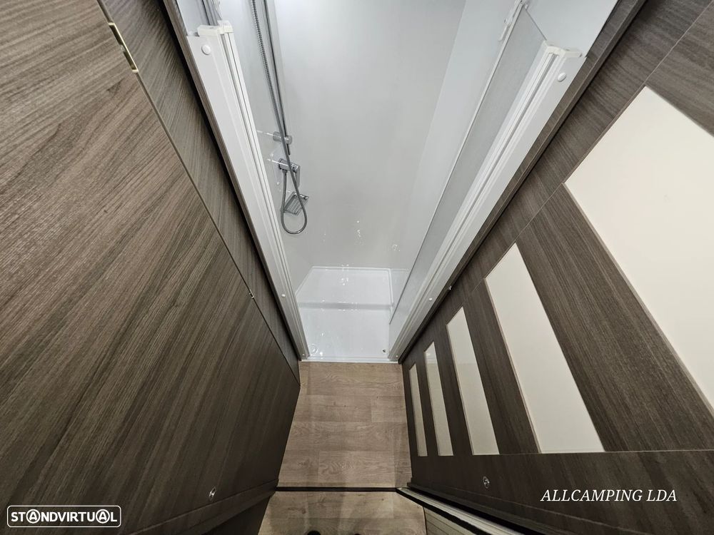 McLouis MC4 MC4 Karat 79G CAMA CENTRAL+ BASCULANTE 5 LUGARES DE LIVRETE - 37