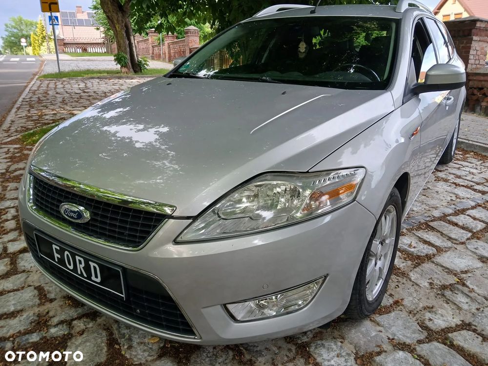 Ford Mondeo - 27