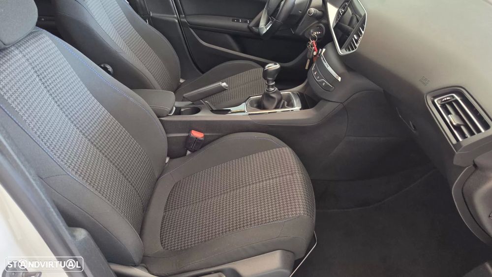 Peugeot 308 1.5 BlueHDi Style - 51