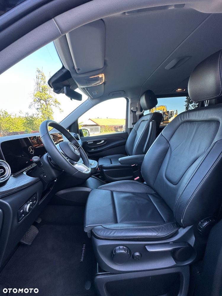 Mercedes-Benz Klasa V 300 d extralang 9G-TRONIC Avantgarde - 13