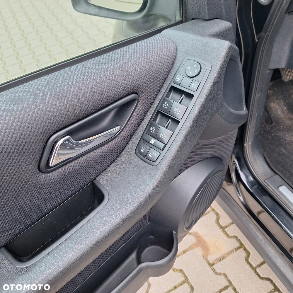 Mercedes-Benz Klasa A 160 BlueEFFICIENCY - 13