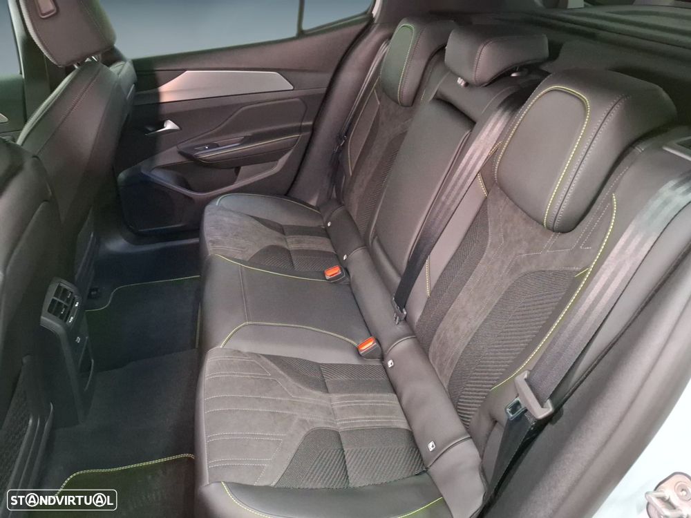 Peugeot E-408 58 kWh GT - 14