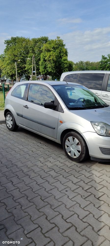 Ford Fiesta - 4
