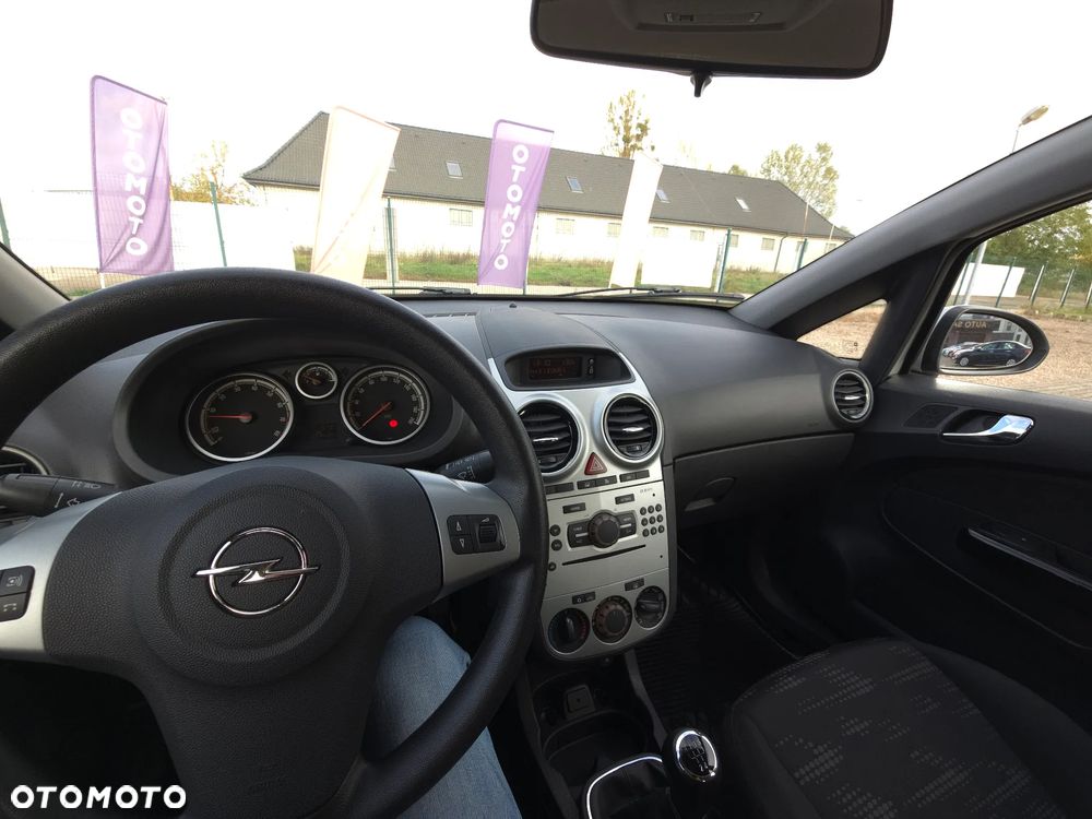 Opel Corsa 1.2 16V Enjoy - 30