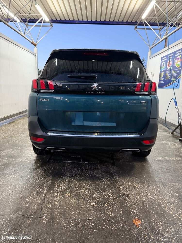 Peugeot 5008 - 2