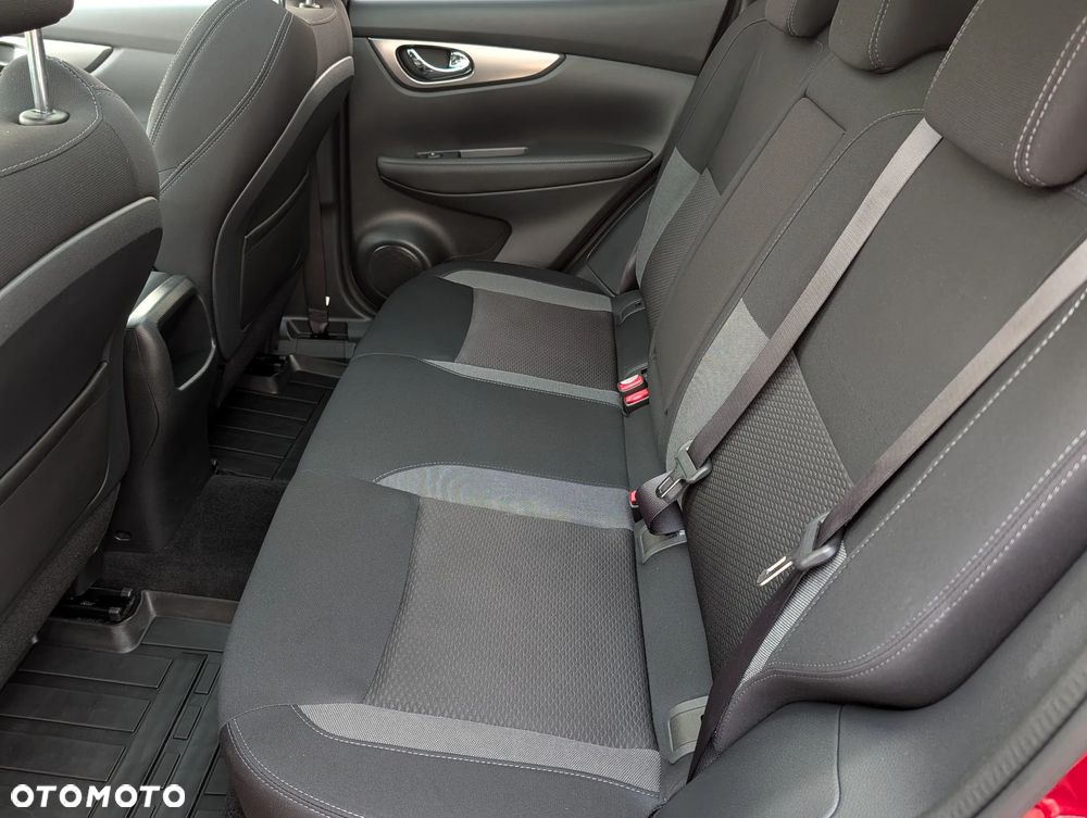 Nissan Qashqai 1.5 dCi N-CONNECTA - 18