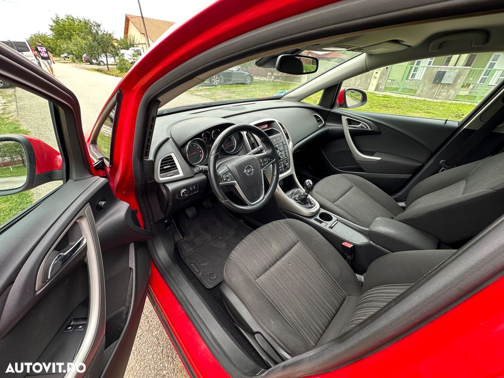 Opel Astra - 9