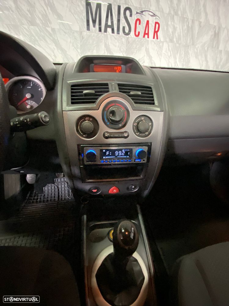 Renault Mégane Break 1.5 dCi C Authentique - 13